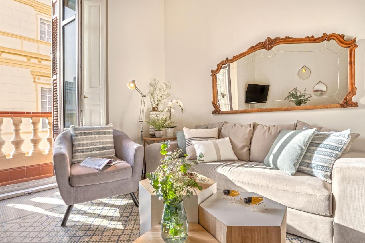 Genteel Home Cervantes Малага Экстерьер фото
